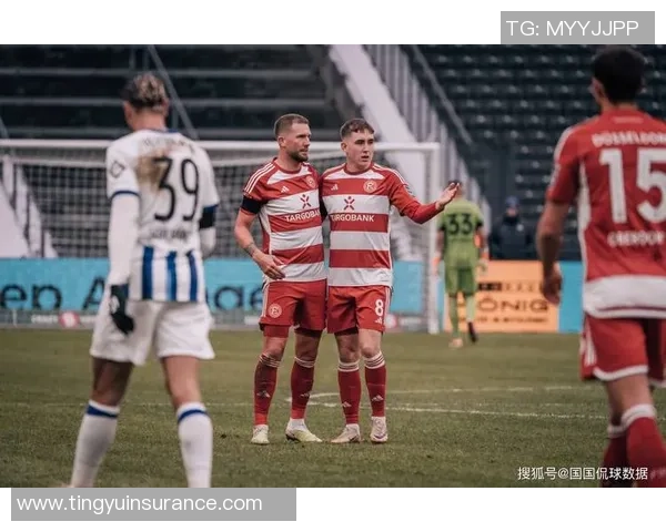 柏林赫塔与达姆对决前瞻分析双方实力与战术布局的深度解析 柏林赫塔与达姆对决前瞻分析双方实力与战术布局的深度解析