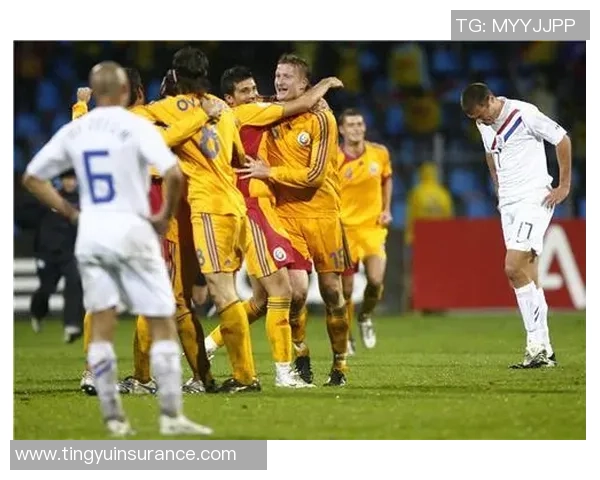 荷兰与德国欧预赛直播全程回顾及精彩瞬间分析